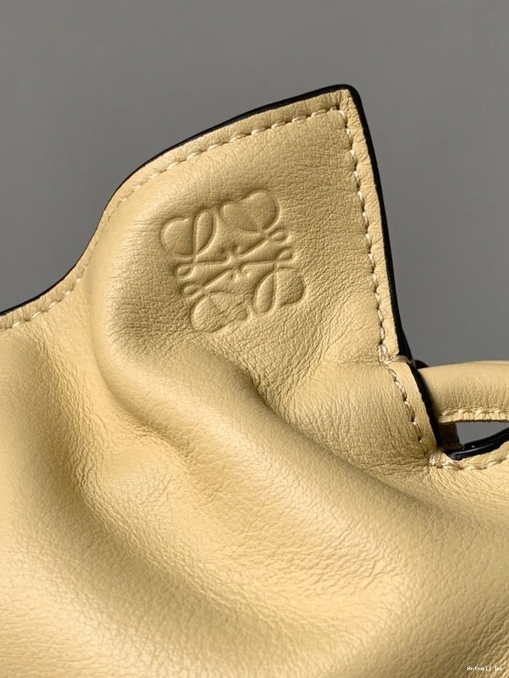 77521 Bright Loewe Flamenco Bags 0717